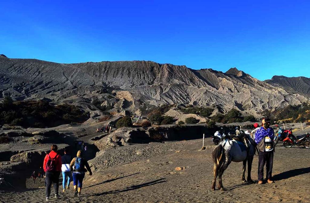 Cost-and-price-bromo-ijen-tumpak-sewu-trip-east-java-1024x671 Mount Bromo Ijen Tour