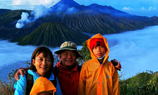 Mount-Bromo-Ijen-Family-Trip-Indonesia-630x380 Bromo Ijen Tour Package