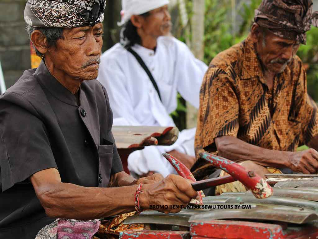 Bali to Mount Brmo Ijen Crater