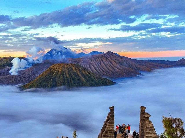 Essential Preparation and Safety Tips Hike Bromo IJen